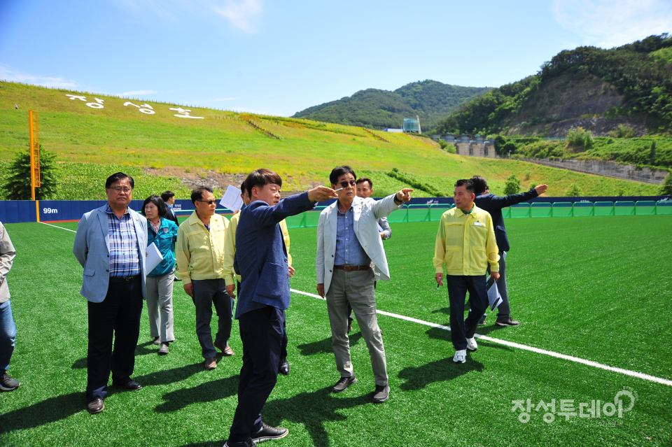 사진 김지운 기자